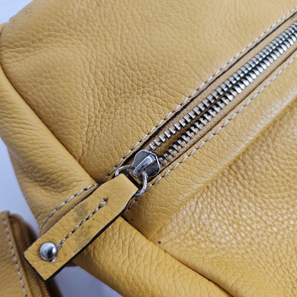 Tignanello Yellow Women's Purse Handbag Messanger Bag Leather - Picture 8 of 16